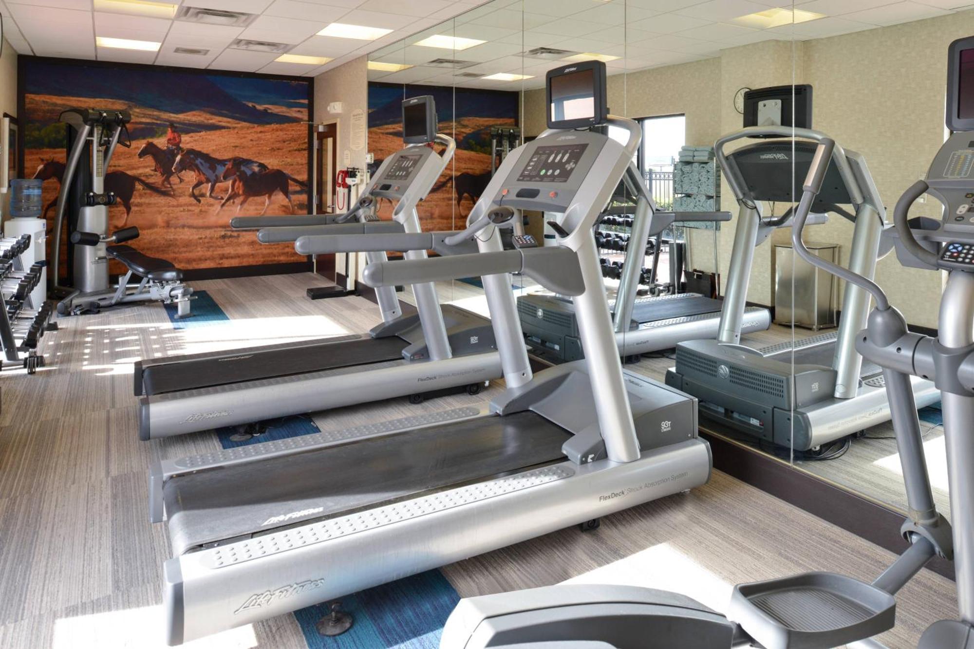 Springhill Suites By Marriott Oklahoma City Airport Bagian luar foto